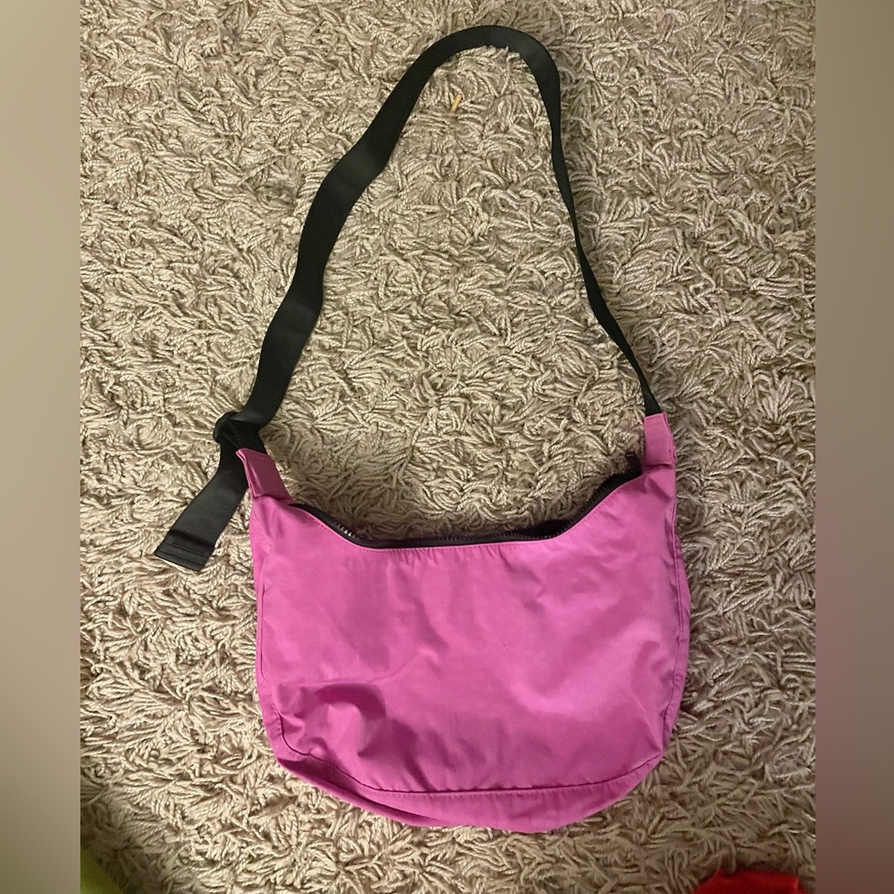 Extra Pink Medium Crescent